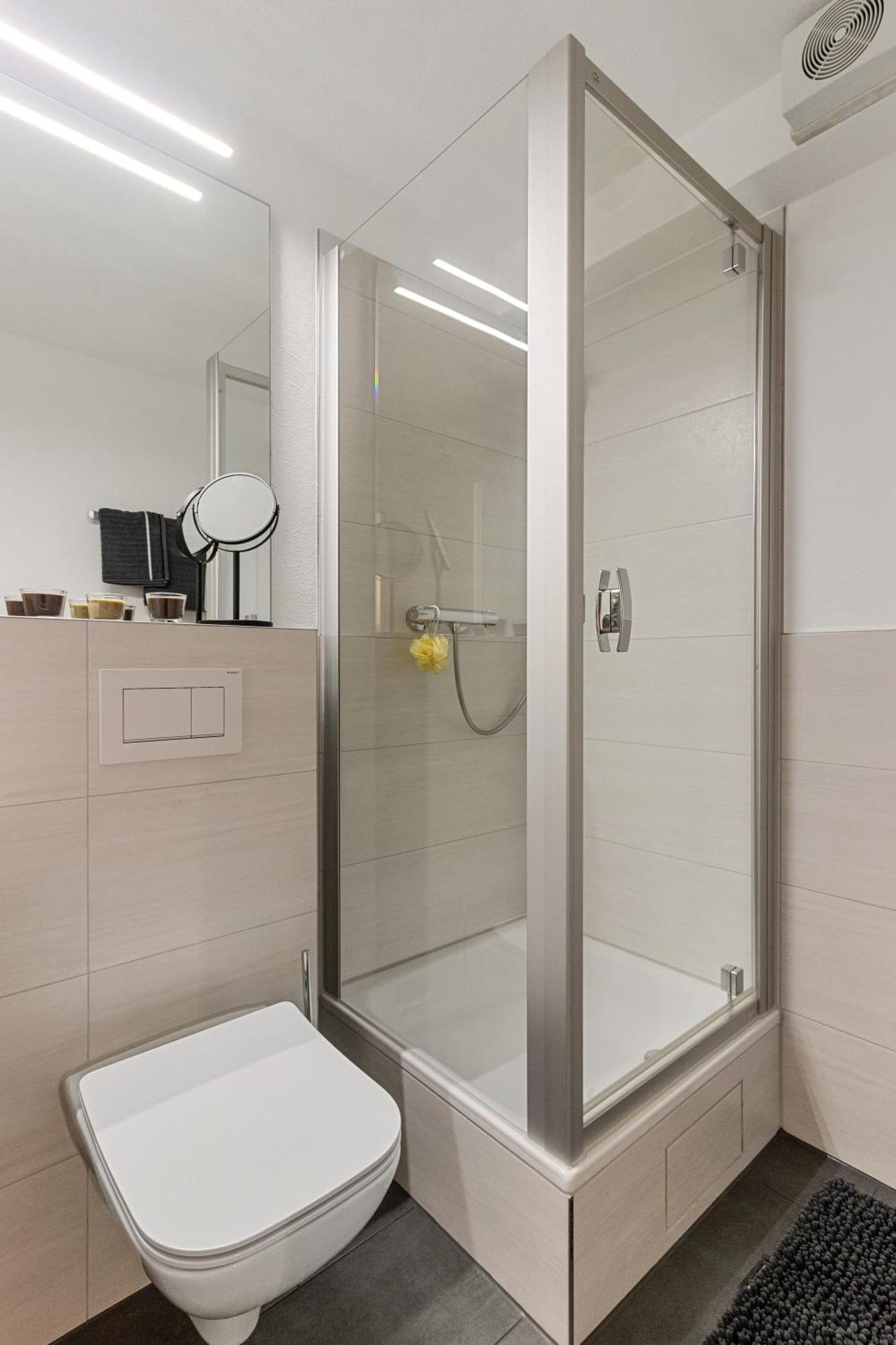 קייזרסלאוטרן Appartement Fuer 1-2 - Wlan - Parkplatz - Homeoffice מראה חיצוני תמונה