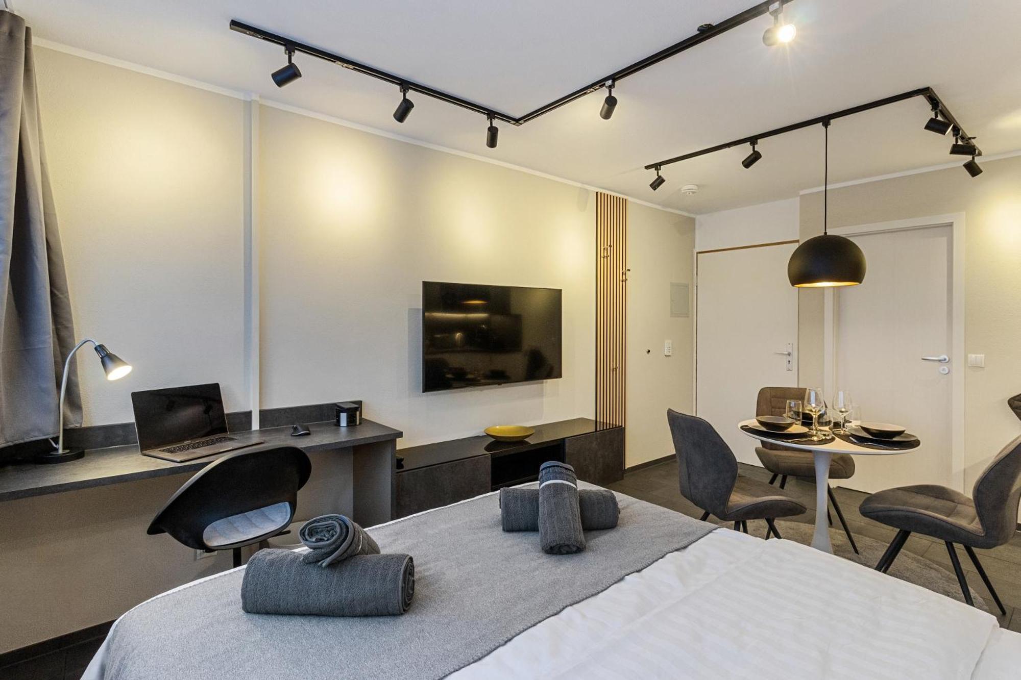 קייזרסלאוטרן Appartement Fuer 1-2 - Wlan - Parkplatz - Homeoffice מראה חיצוני תמונה
